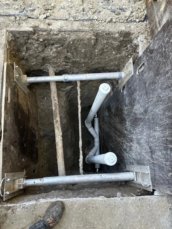 Experienced plumber completing Gas Line Repair work in Pinetop-Lakeside